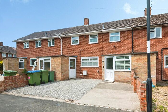 3 Bedroom Terraced House For Sale In Thirlmere Road, Southampton, SO16
