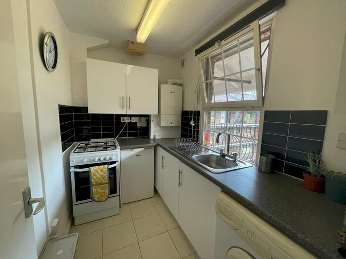 Studio To Rent In Gatliff Close, Victoria, London, SW1W