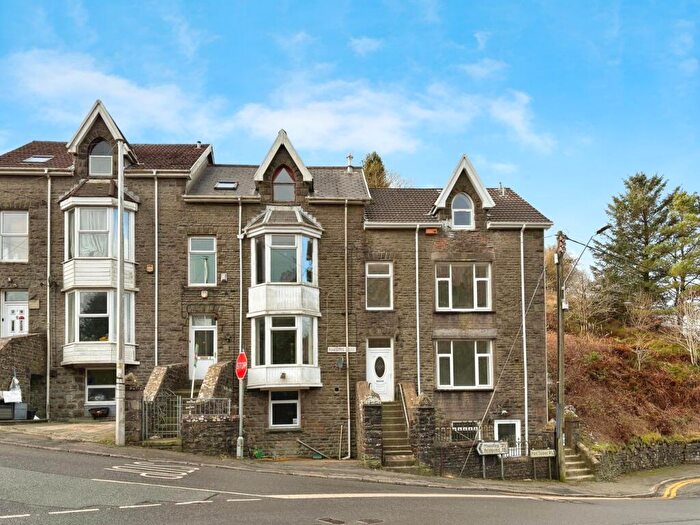 6 Bedroom Terraced House For Sale In Maesteg Road, Cymmer, Port Talbot, SA13