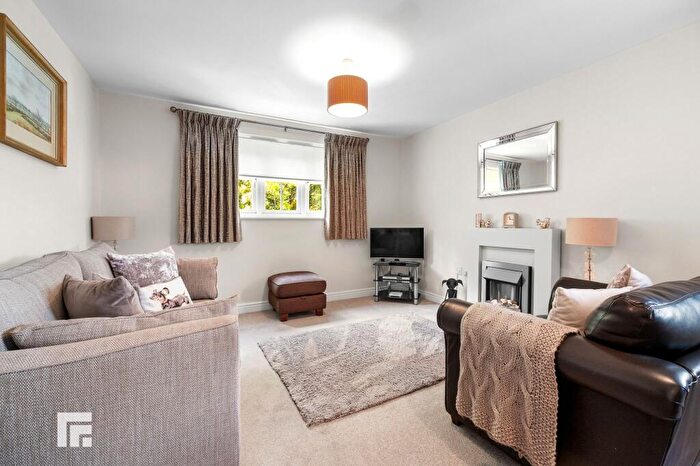 2 Bedroom Flat For Sale In Fisher Hill Way, Radyr, CF15