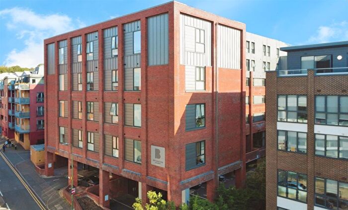 1 Bedroom Flat To Rent In Bryanston Court, Hemel Hempstead, HP2