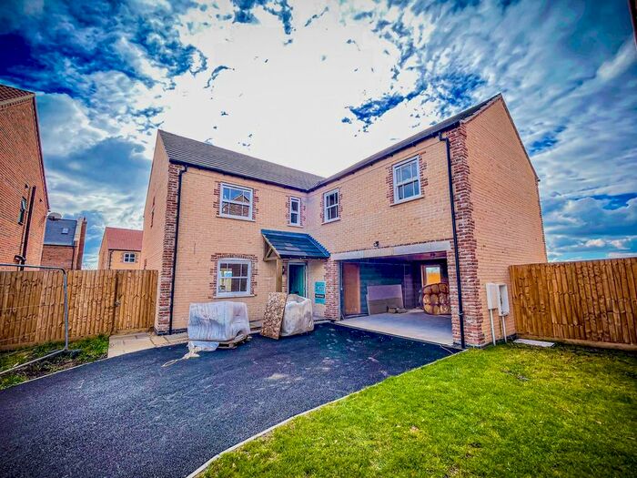 5 Bedroom Detached House To Rent In Cleveland Avenue, North Hykeham, Lincoln, LN6