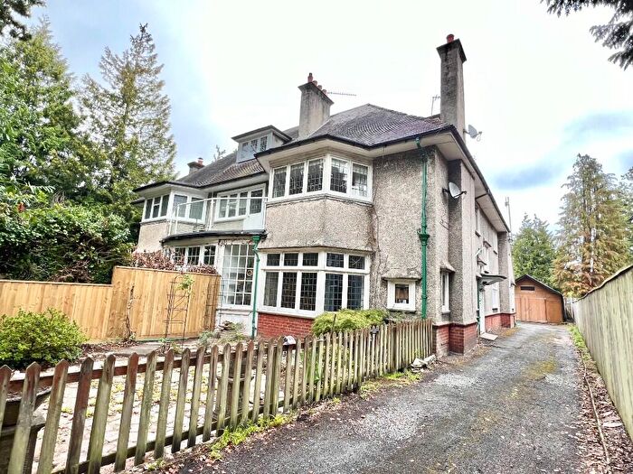 2 Bedroom Apartment For Sale In Talbot Avenue, Bournemouth, Dorset, BH3