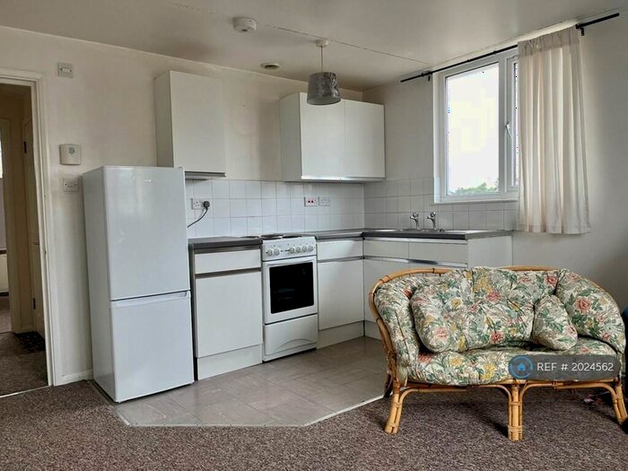 1 Bedroom Flat To Rent In Pleasant Valley, Saffron Walden, CB11