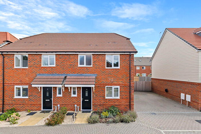 3 Bedroom Semi-Detached House For Sale In Nightingale Way, Sayers Common, BN6