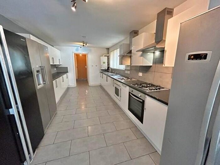 12 Bedroom House To Rent In Glynrhondda Street, Cardiff(City), CF24