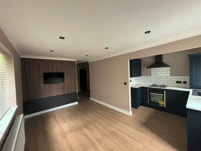 2 Bedroom Apartment To Rent In Rye Grove, Liverpool, L12