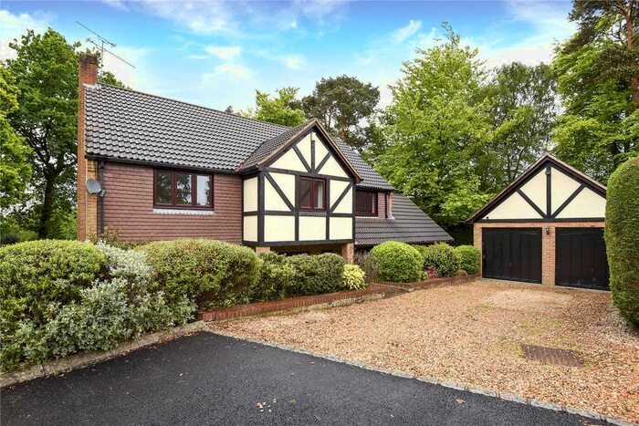 5 Bedroom Detached House To Rent In Whittle Close, Sandhurst, Berkshire, GU47