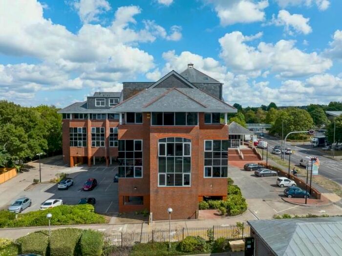 1 Bedroom Flat To Rent In Liongate House, Guildford, GU1