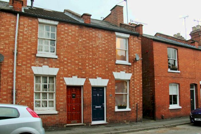 2 Bedroom End Of Terrace House To Rent In Morton Street, Leamington Spa, CV32