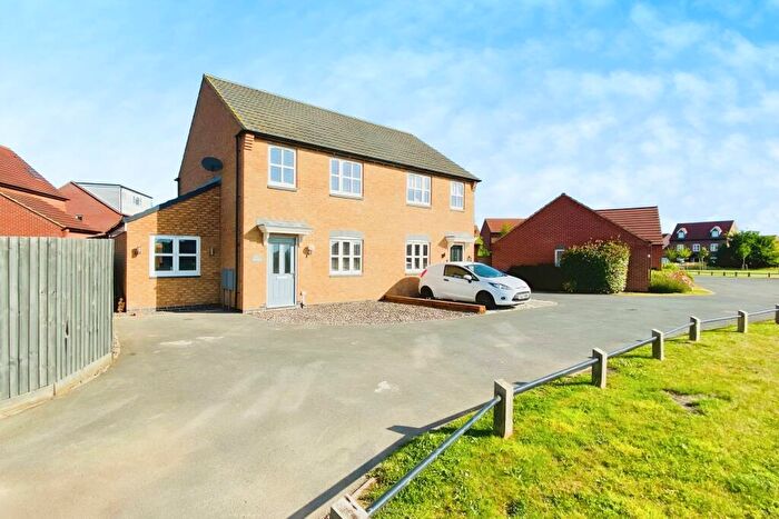 3 Bedroom Semi-Detached House For Sale In Tumblin Fields Close, Desford, LE9