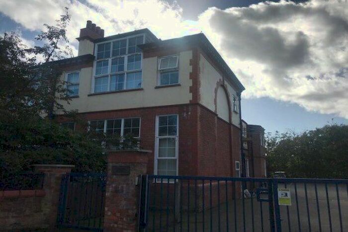 2 Bedroom Flat To Rent In Cambridge Road, Ellesmere Port, CH65