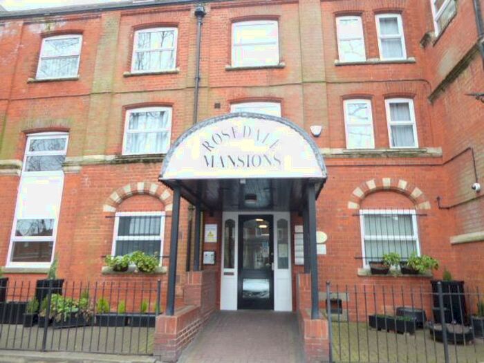 2 Bedroom Flat To Rent In Rosedale Mansions, Boulevard, Hull, HU3