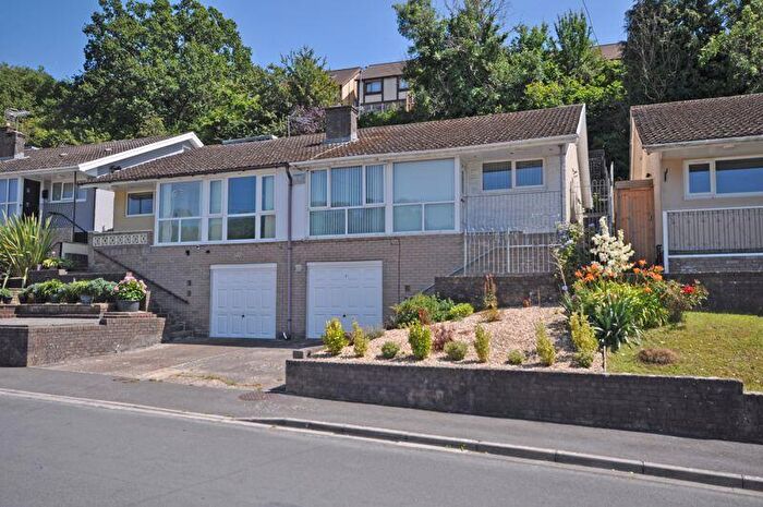 3 Bedroom Semi-Detached Bungalow For Sale In Semi-Detached Bungalow, East Grove Road, Newport, NP19