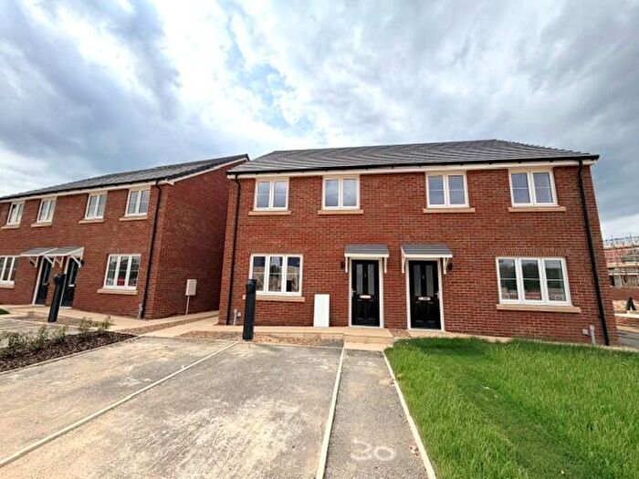 3 Bedroom Semi-Detached House To Rent In Bullfinches Way, Downham Market, PE38