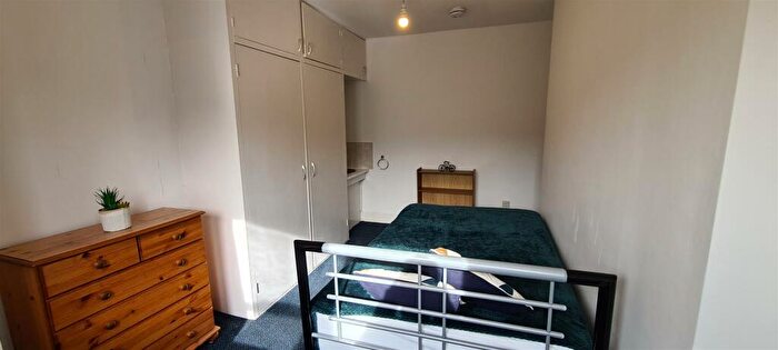 5 Bedroom House To Rent In Room, Cherry Hinton Road, Cambridge, CB1