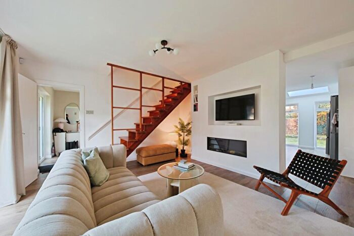 2 Bedroom Semi-Detached Bungalow For Sale In Wesley Close, South Cave, Brough, HU15