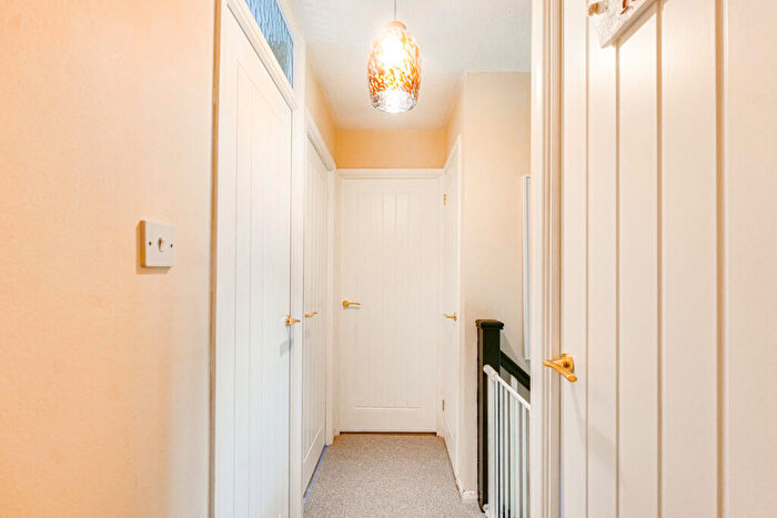 4 Bedroom Detached House For Sale In Green Lane, Leigh-on-sea, SS9