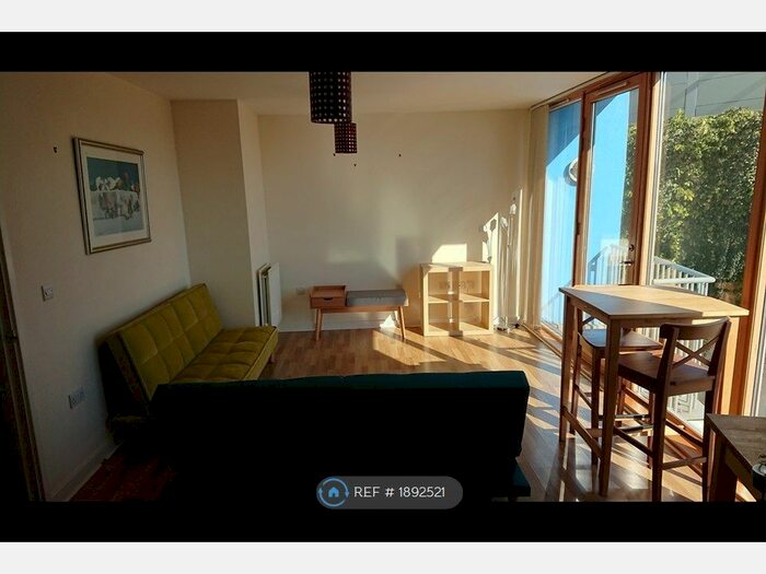 1 Bedroom Flat To Rent In Waverley House, Bristol, BS1