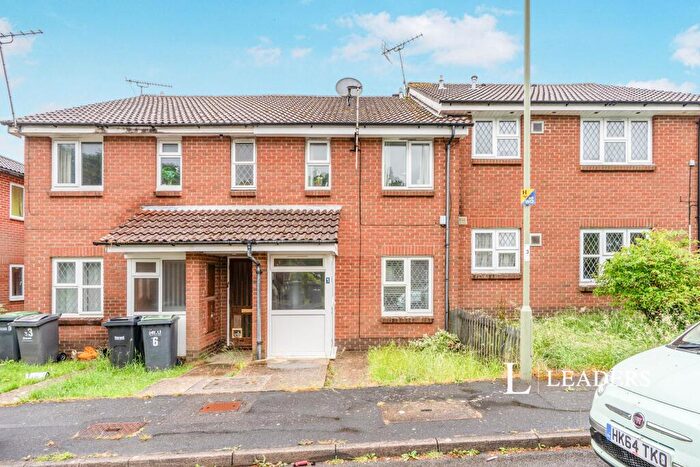 1 Bedroom Flat To Rent In Arragon Court, Waterlooville, Hampshire, PO7