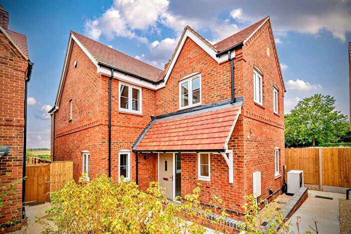 4 Bedroom Detached House For Sale In Main Street, Charndon, Bicester, OX27