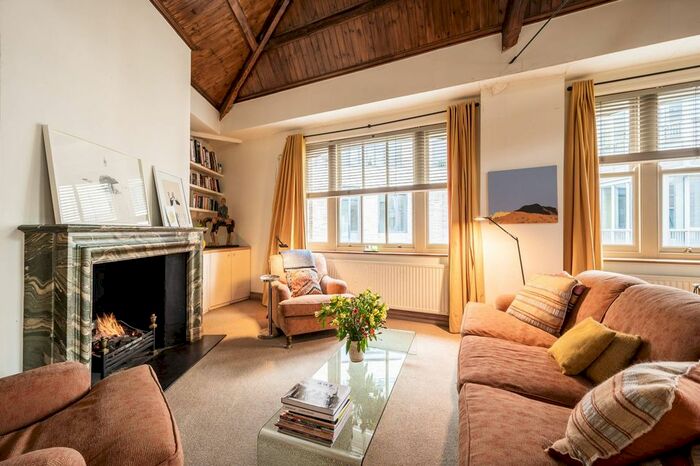 2 Bedroom Maisonette To Rent In Floral Street, Covent Garden, London, WC2E