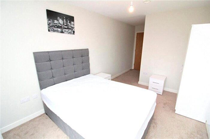 House Of Multiple Occupation For Sale In Adelphi Street, Salford, Greater Manchester, M3