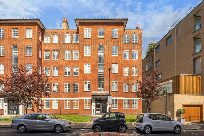 2 Bedroom Flat For Sale In Eamont Court, Eamont Street, NW8