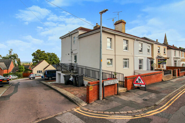 1 Bedroom Apartment To Rent In Belle Vue Road, Old Town, Swindon, SN1