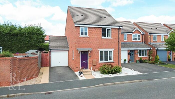 3 Bedroom Detached House For Sale In Astbury Way, Woodville, DE11