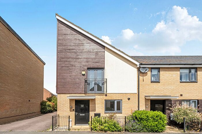 2 Bedroom End Of Terrace House For Sale In Selkirk Drive, Milton Keynes, MK14