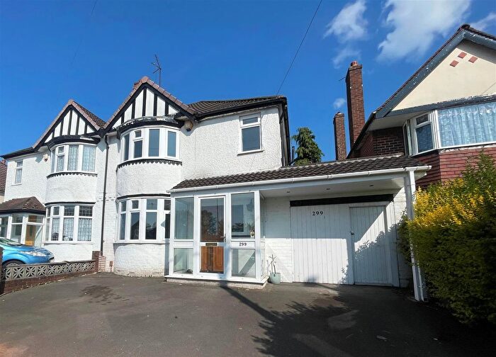 3 Bedroom Semi-Detached House To Rent In Walsall Road, West Bromwich, B71