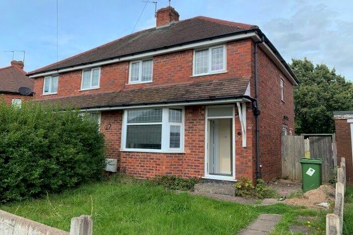 3 Bedroom Property To Rent In Hawksford Crescent, Wolverhampton, WV10