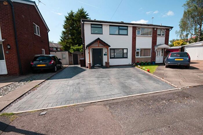 3 Bedroom Semi Detached House For Sale In Wilton Gardens, Radcliffe, Manchester, M26