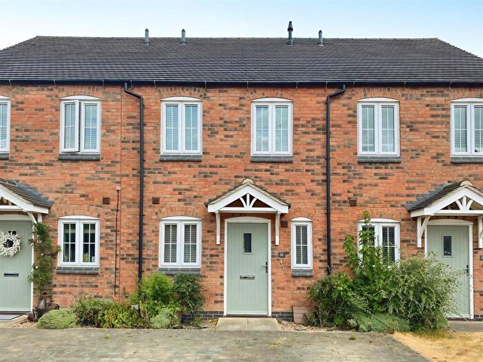 2 Bedroom Semi-Detached House To Rent In Westfield Close, Blaby, LE8