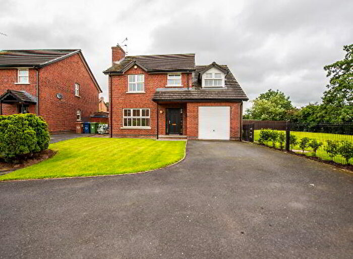 4 Bedroom Detached House For Sale In Selshion Hall, Craigavon, BT62