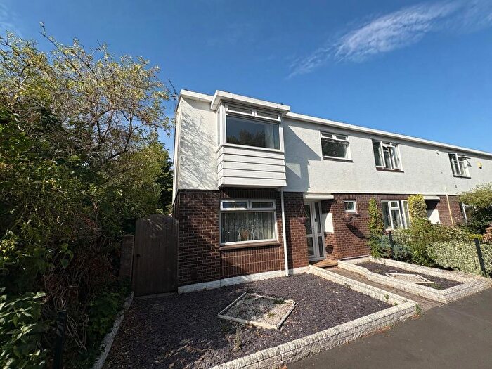 3 Bedroom End Terrace House To Rent In Sheldrake Drive, Bristol, BS16