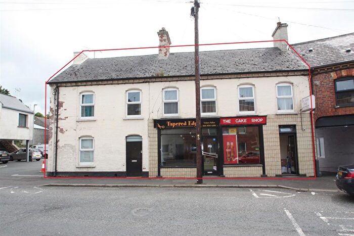 4 Bedroom End Of Terrace House For Sale In Amp; Dromore Street, Ballynahich, BT24