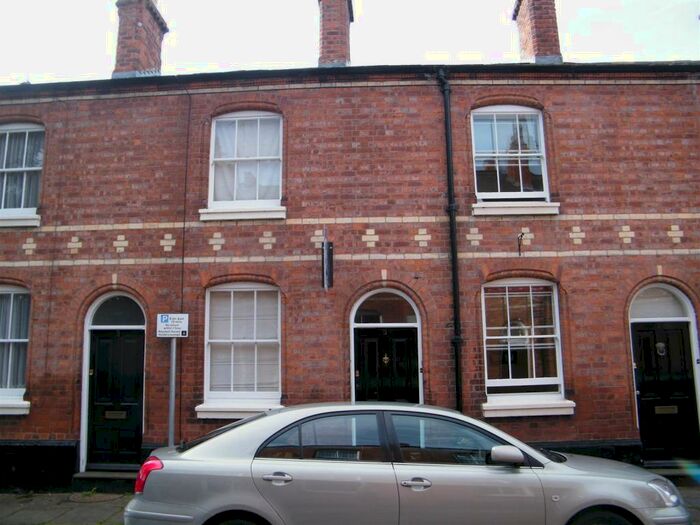 2 Bedroom Terraced House To Rent In City Centre, CH1