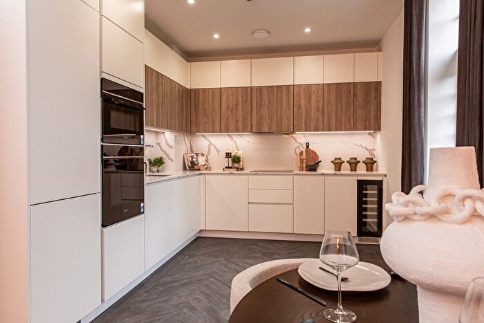 2 Bedroom Flat For Sale In The, Diana House, SW17