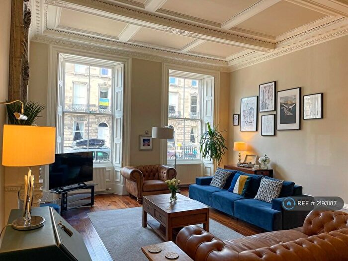 3 Bedroom Flat To Rent In Chester Street, Edinburgh, EH3