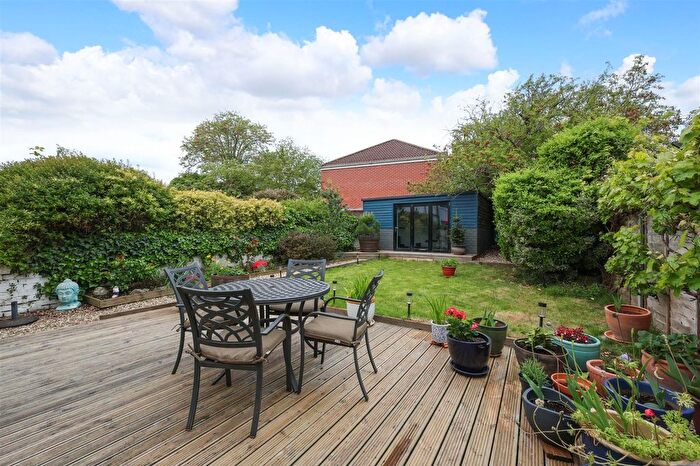 3 Bedroom Terraced House For Sale In Brynland Avenue, Bristol, BS7