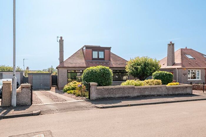 4 Bedroom Detached House For Sale In Glencairn Gardens, Leven, KY8