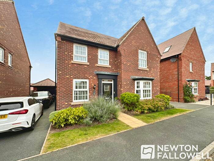 4 Bedroom Detached House For Sale In Hargate Lane, Newton Solney, Burton-on-Trent, DE15