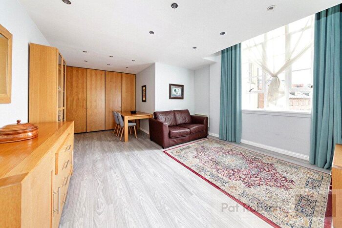 2 Bedroom Apartment For Sale In Blenheim House, Westgate Road, Newcastle Upon Tyne, NE1