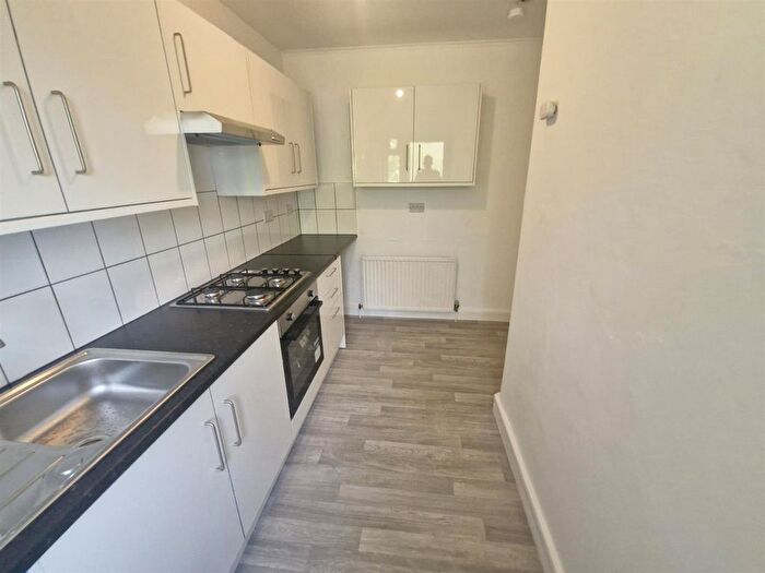 2 Bedroom Flat To Rent In Alexandra Road, London, N10