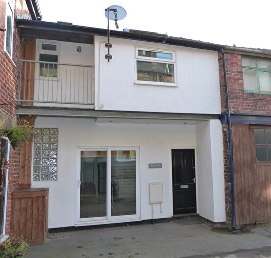 2 Bedroom Mews To Rent In Chippendale Place, Harrogate, HG1