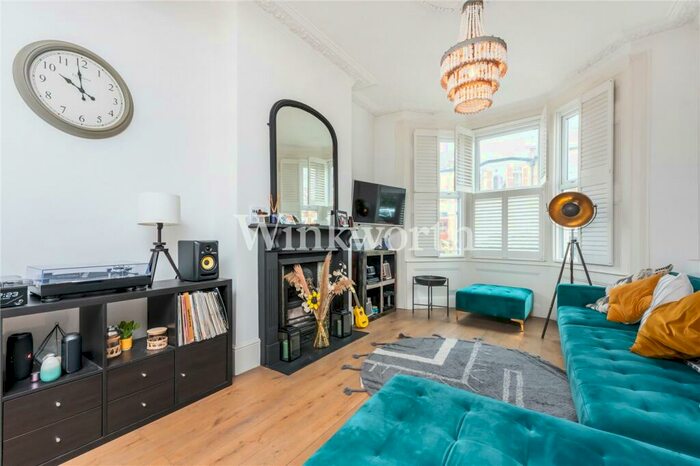 3 Bedroom Terraced House To Rent In La Rose Lane, London, N15