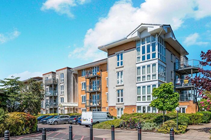 2 Bedroom Flat To Rent In Hawkeswood Road, Southampton, SO18