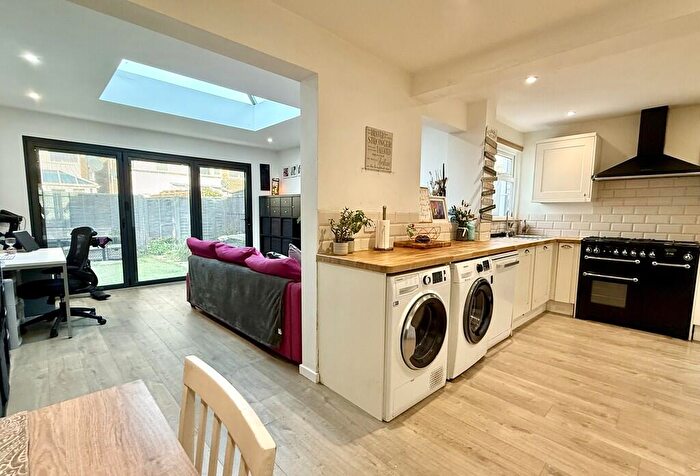 3 Bedroom Terraced House For Sale In Moat Drive, Gomer, Gosport, PO12